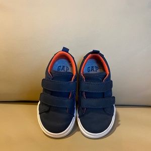 GAP Toddler sneakers